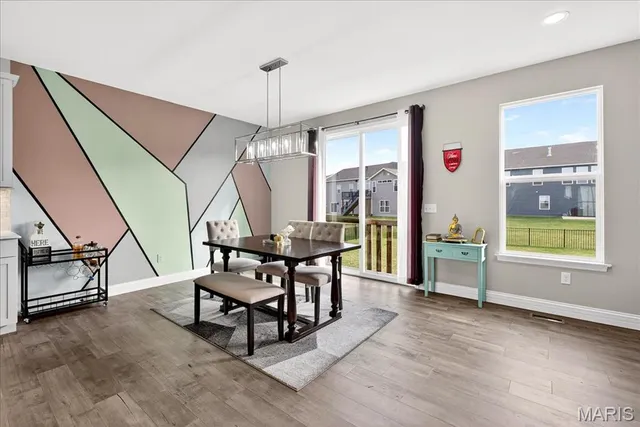 $639,900 | 616 Walnut Woods Street, St. Charles, MO 63301