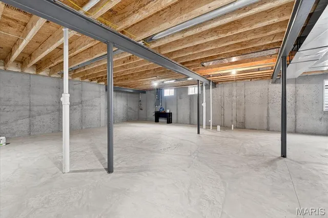 $639,900 | 616 Walnut Woods Street, St. Charles, MO 63301