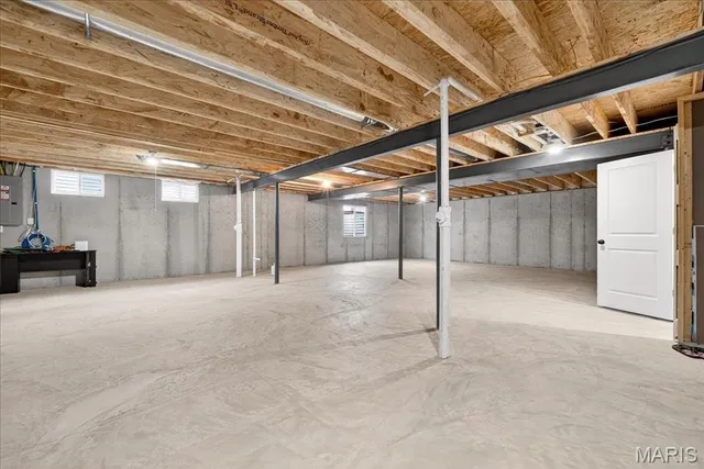 $639,900 | 616 Walnut Woods Street, St. Charles, MO 63301