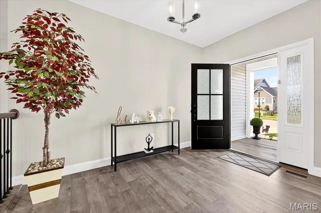 $639,900 | 616 Walnut Woods Street, St. Charles, MO 63301