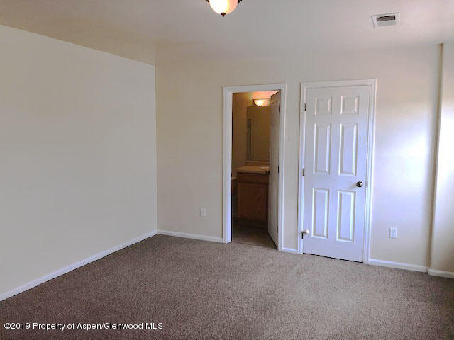 1141 Master Bed