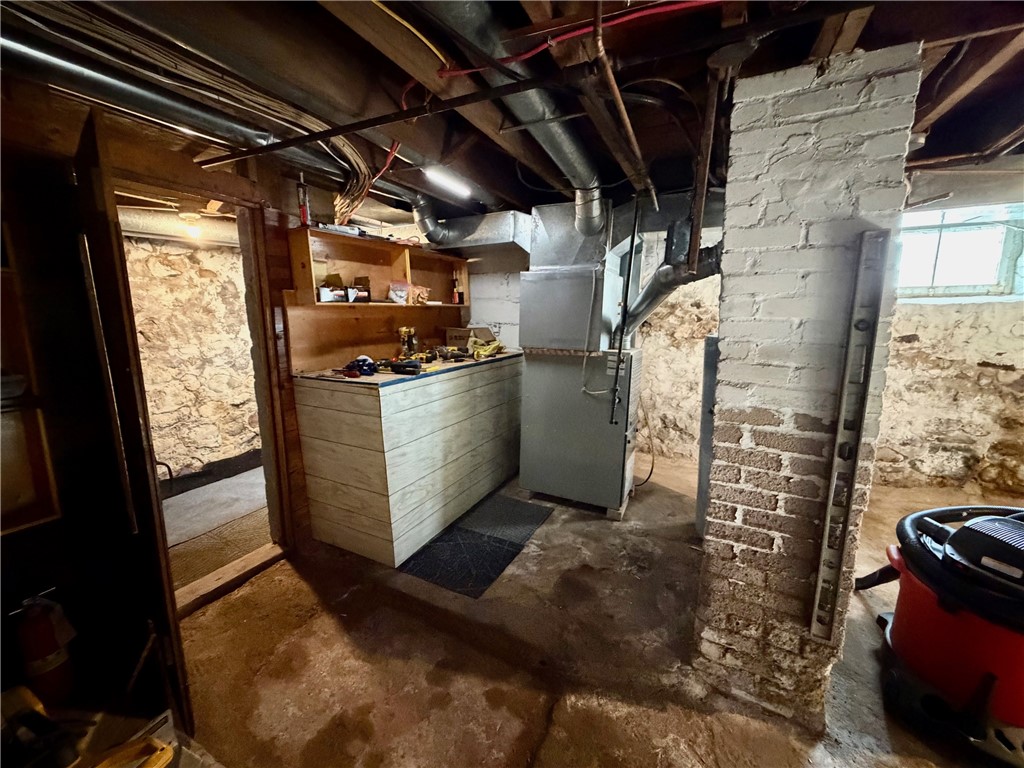 2048 Ridge Road Ontario, NY 14519 - Photo 40 of 47 Basement