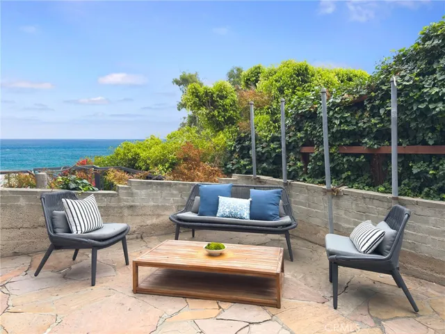 $4,395,000 | 2621 Victoria Drive, Laguna Beach, CA 92651