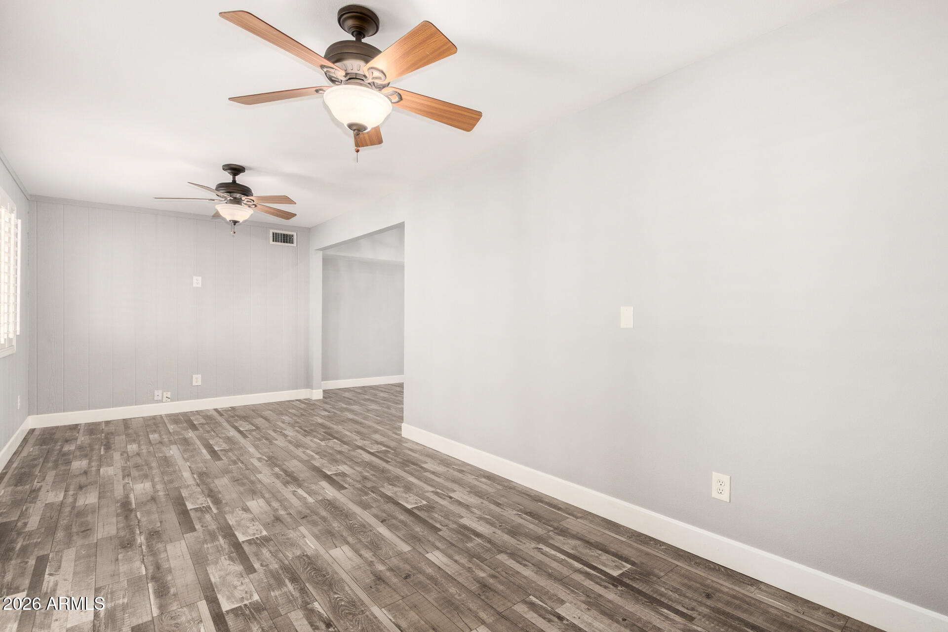 11118 West Mountain View Road Sun City, AZ 85351 - Photo 14 of 34 16 - Mountain View