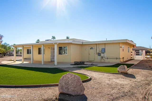 $2,000 | 11118 West Mountain View Road, Sun City, AZ 85351