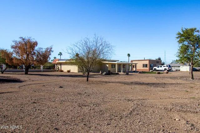 $2,000 | 11118 West Mountain View Road, Sun City, AZ 85351