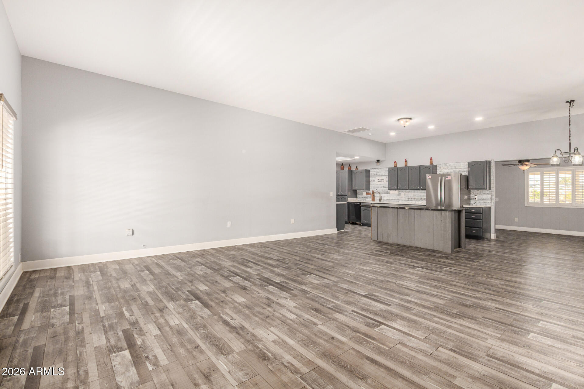 11118 West Mountain View Road Sun City, AZ 85351 - Photo 6 of 34 08 - Mountain View