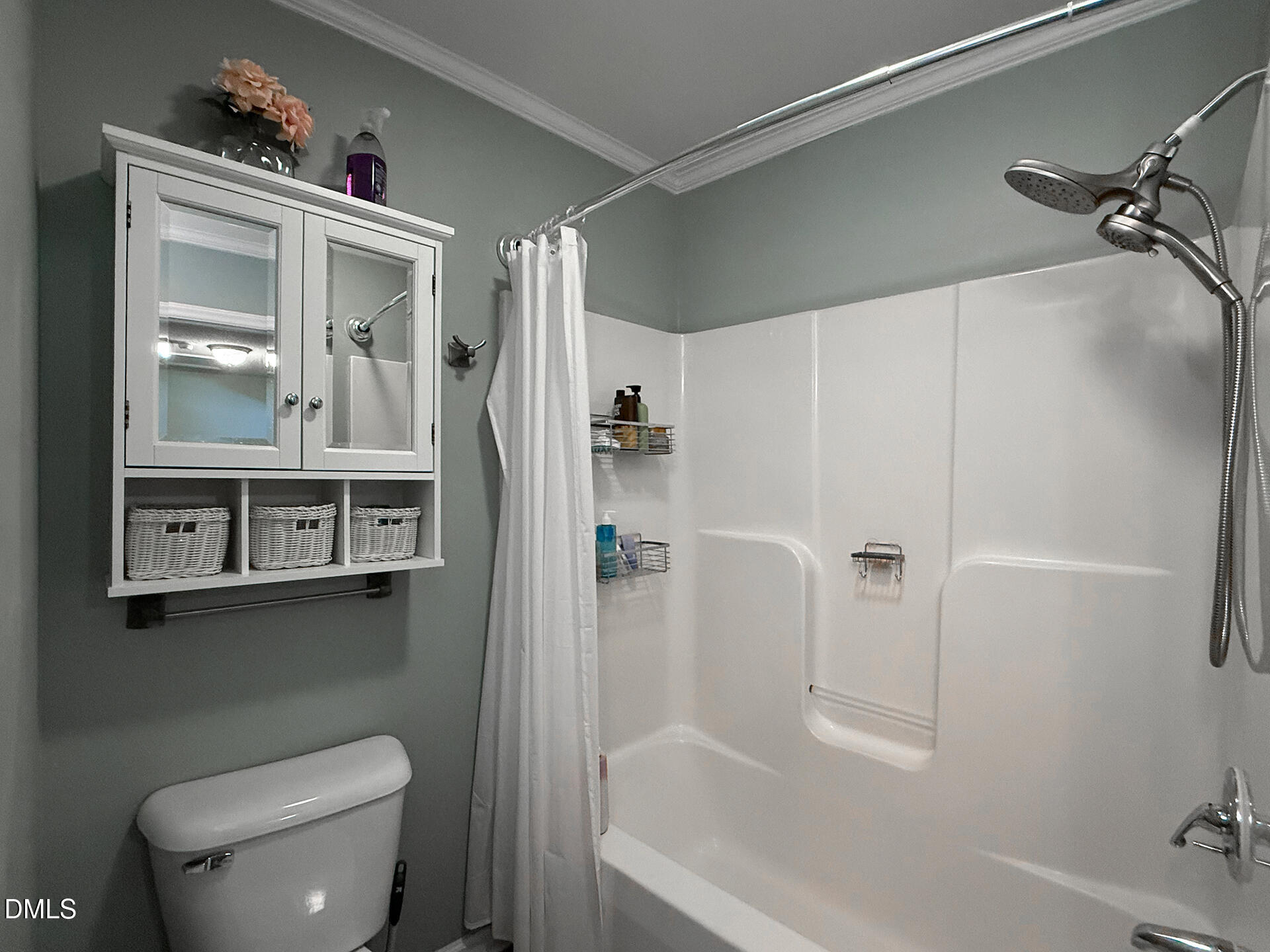 1035 Spring Forest Road Greenville, NC 27834 - Photo 24 of 27 Second_Bathroom-IMG_1543-1920px_WIDE
