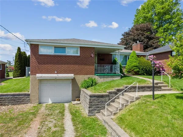 $169,900 | 324 Grove Drive, New Kensington, PA 15068