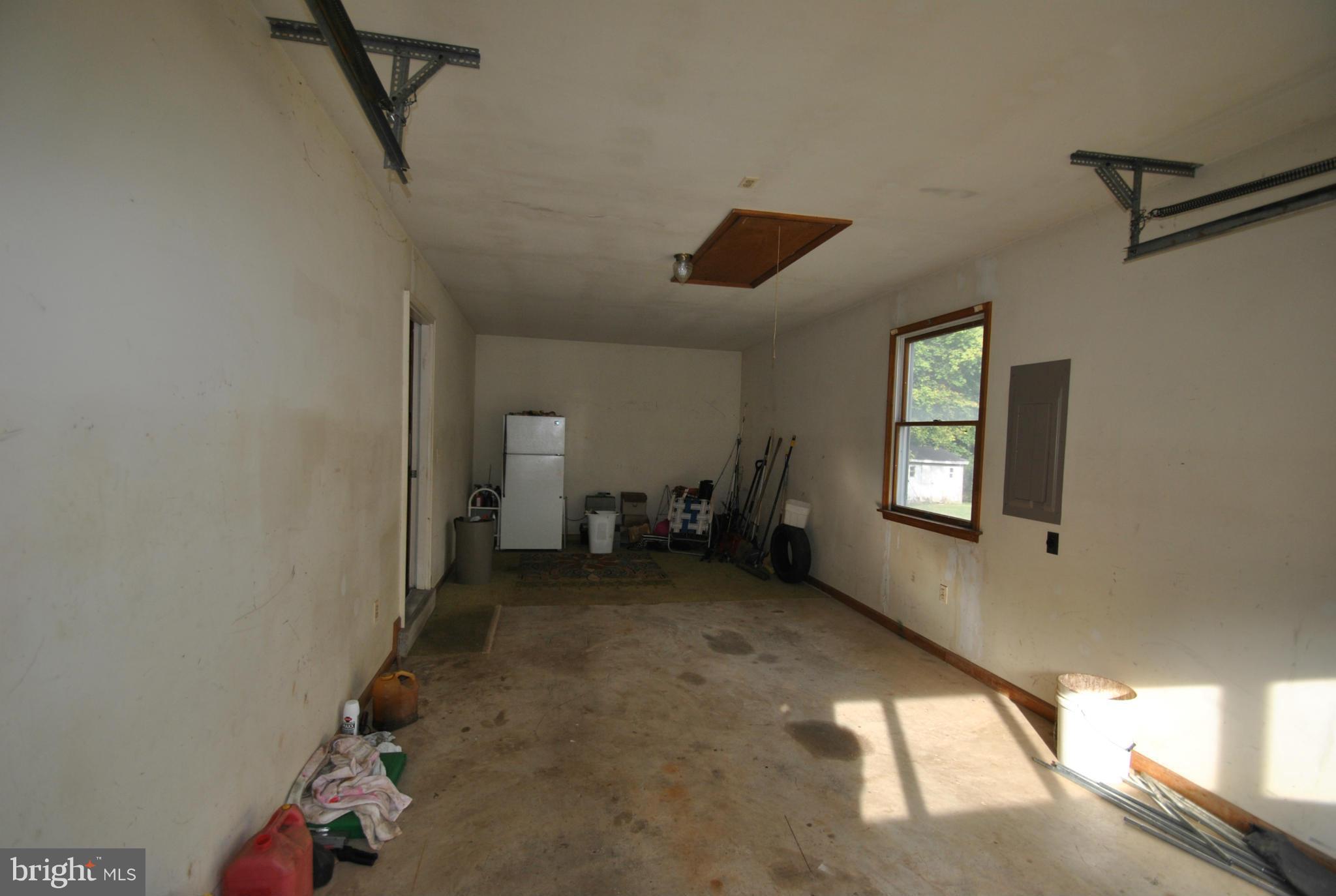 355 Creek Road Front Royal, VA 22630 - Photo 22 of 29 Interior (General)