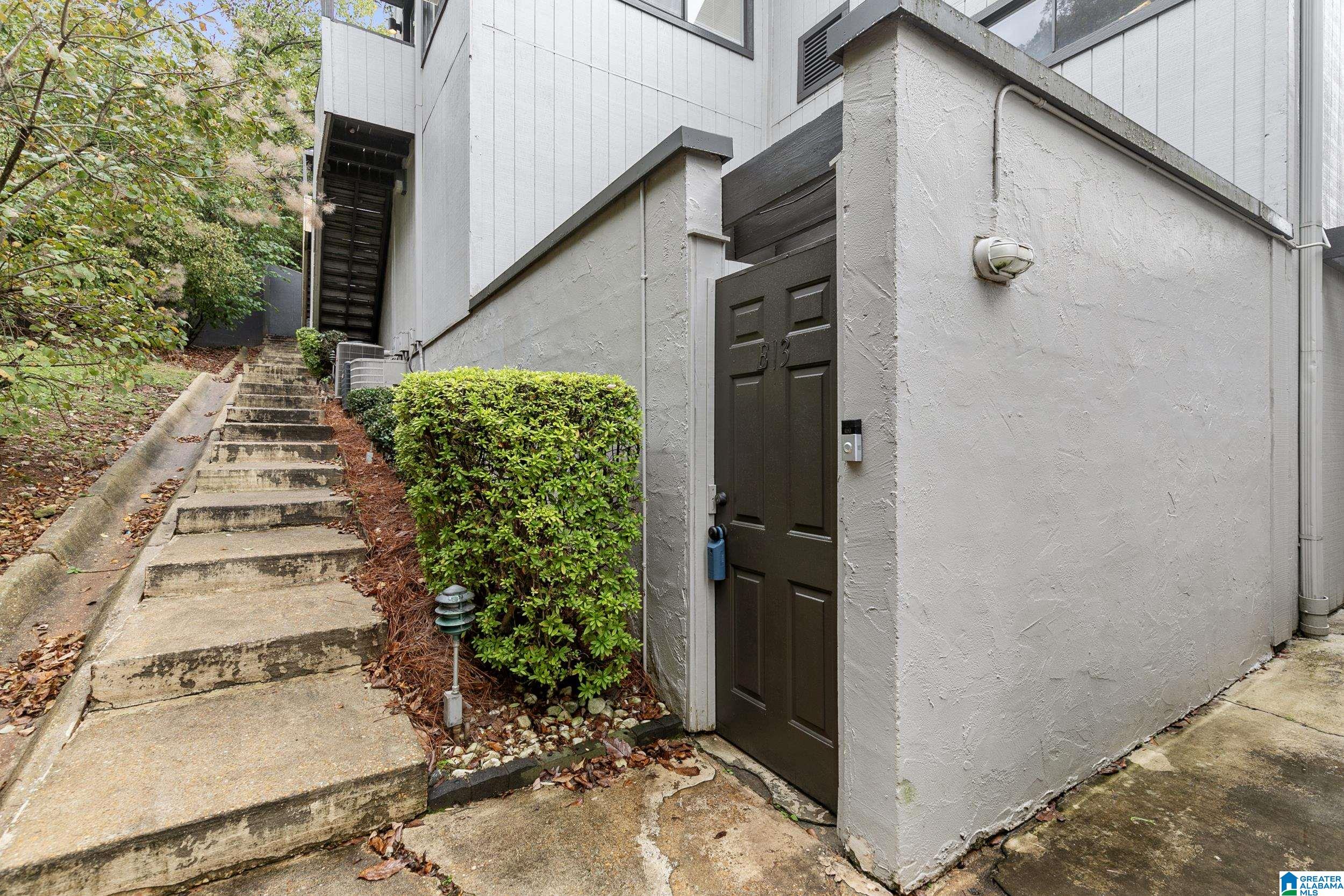 3350 Altamont Road South, Unit E13 Birmingham, AL 35205 - Photo 15 of 19