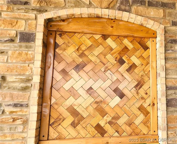 $1,550,000 | 25455 Rail Road, Richland, MO 65556