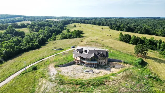 $1,399,999 | 25455 Rail Road, Richland, MO 65556