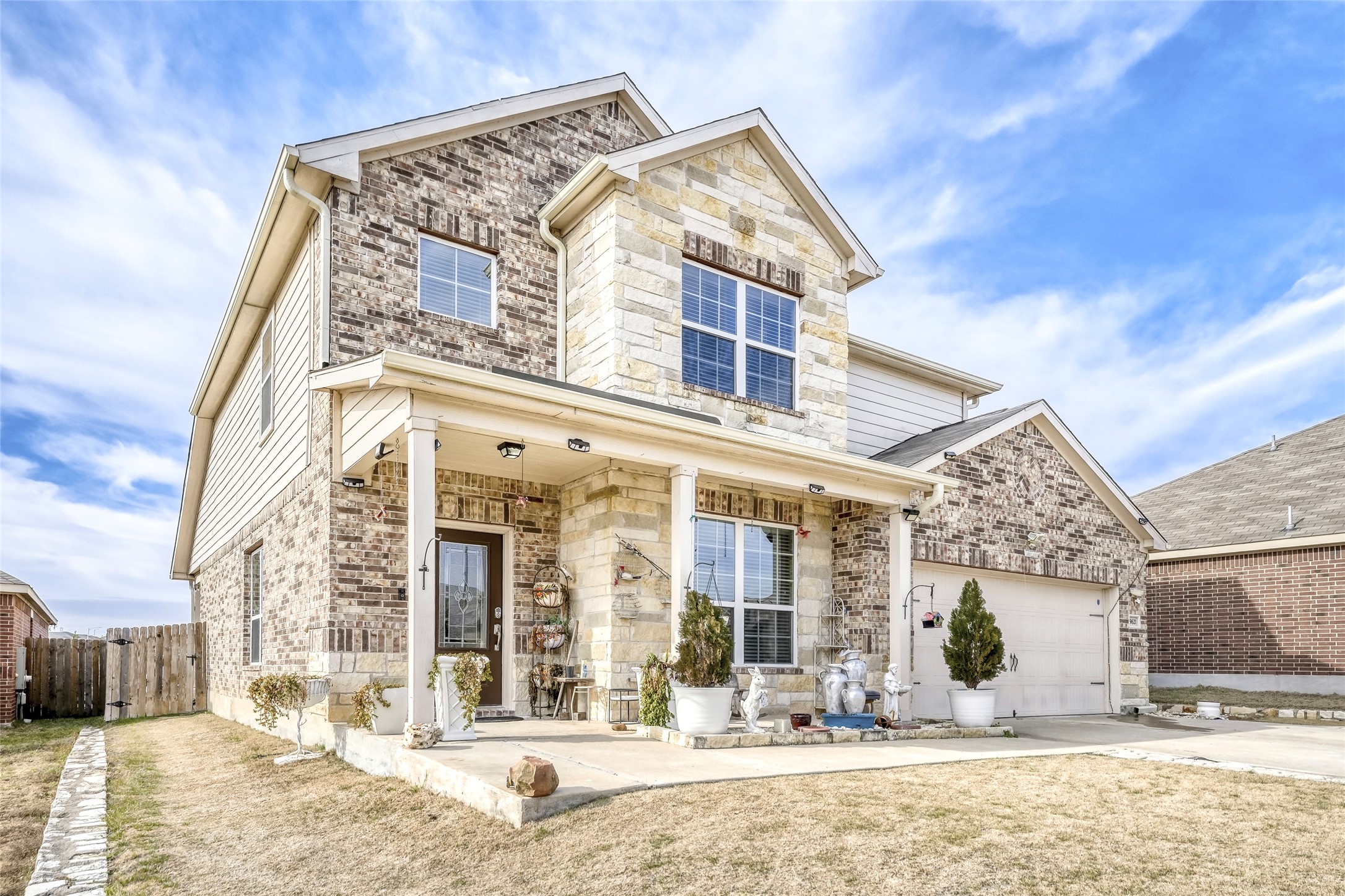 19621 Woodrow Wilson Street Manor, TX 78653 - Photo 3 of 34 front view of a building