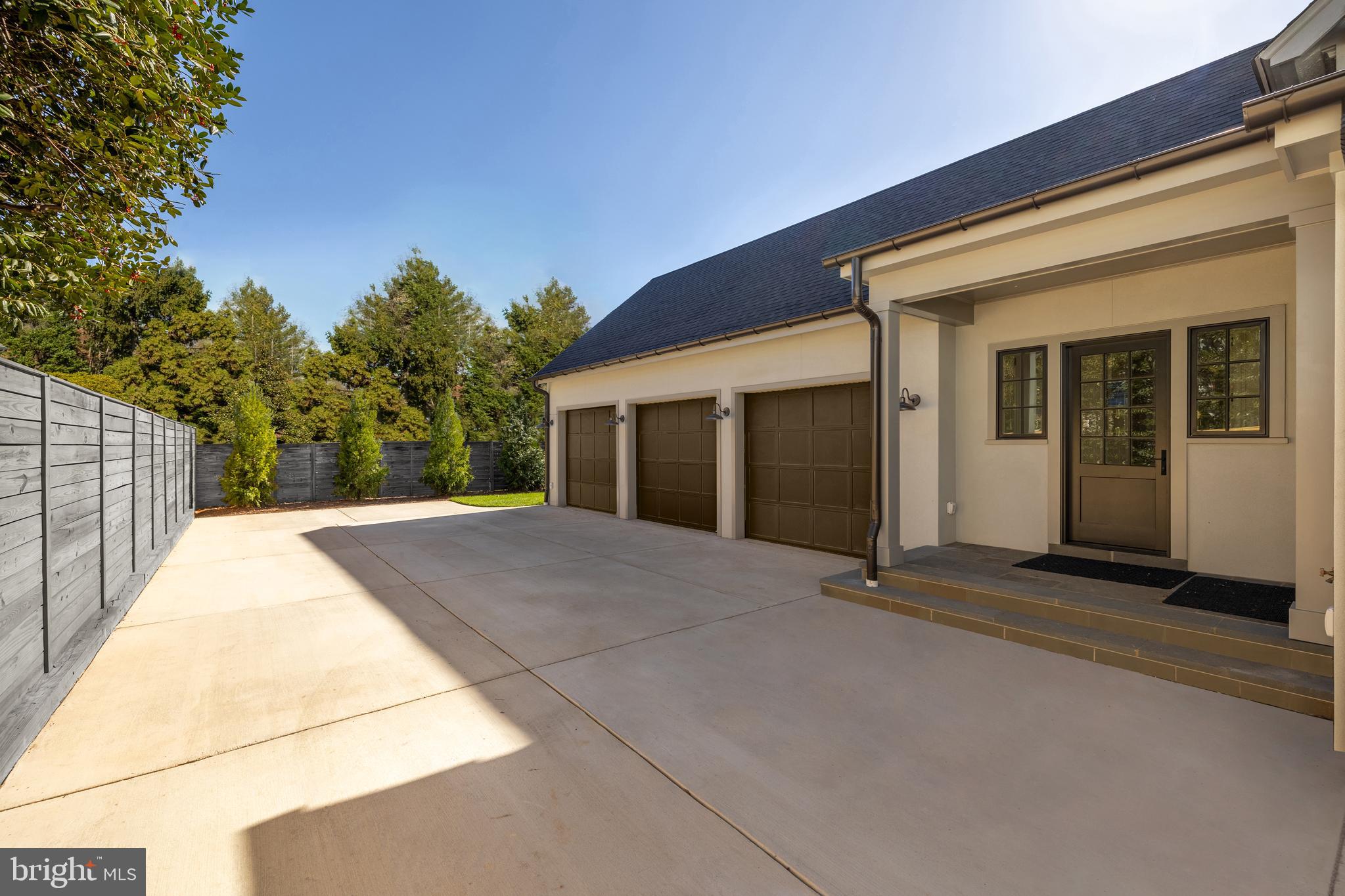 7611 Fairfax Road Bethesda, MD 20814 - Photo 44 of 44 a view of backyard with large trees and plants