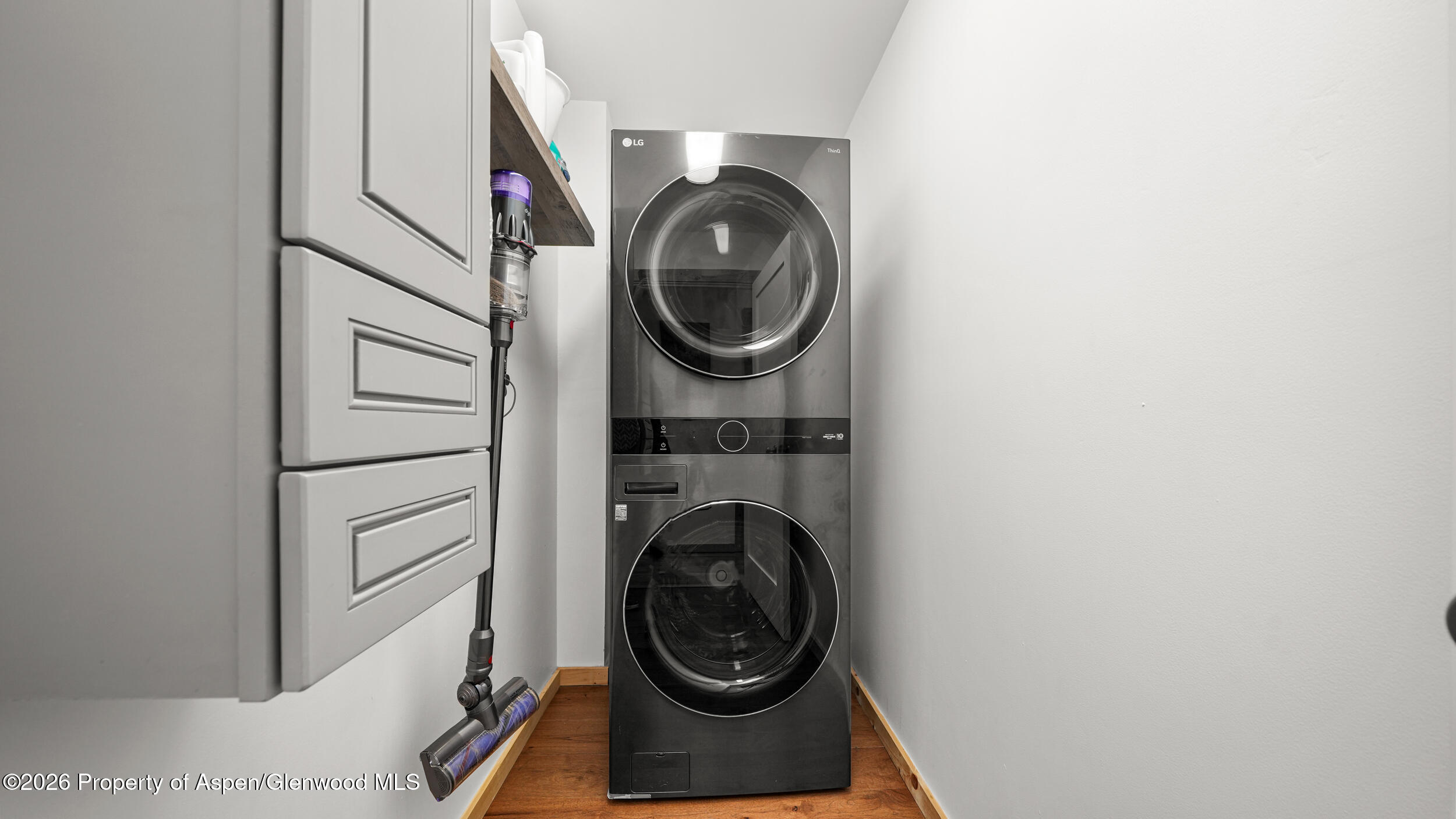 9109 County Road 320 Rifle, CO 81650 - Photo 24 of 38 Laundry Room