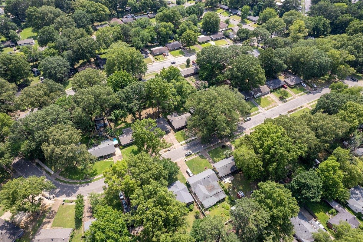 4491 Garnett Road Memphis, TN 38117 - Photo 31 of 32 Aerial perspective showcasing a residential neighborhood with extensive mature tree canopy