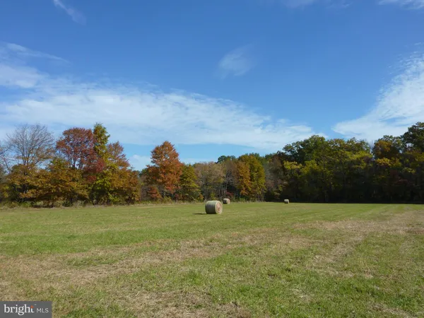 $740,000 | 35 Barbertown Point Breeze Road, Frenchtown, NJ 08825