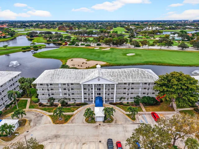 $210,000 | 2421 Village Boulevard, Unit 106, West Palm Beach, FL 33409