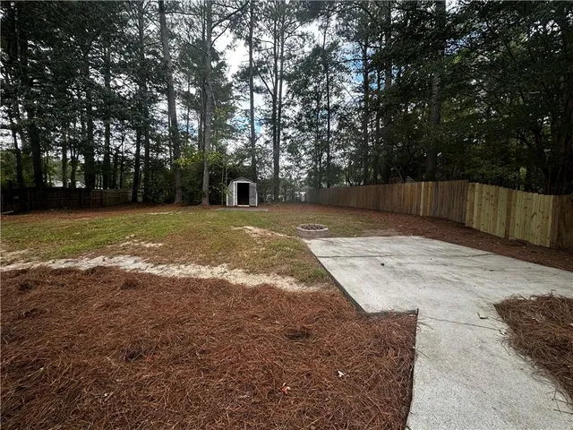 $1,900 | 2536 Country Lake Circle, Powder Springs, GA 30127