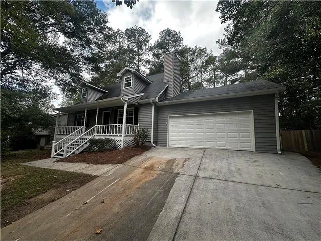 $1,900 | 2536 Country Lake Circle, Powder Springs, GA 30127