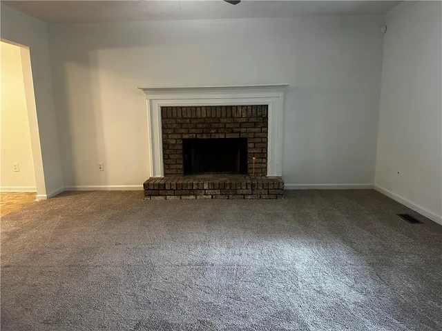 $1,900 | 2536 Country Lake Circle, Powder Springs, GA 30127