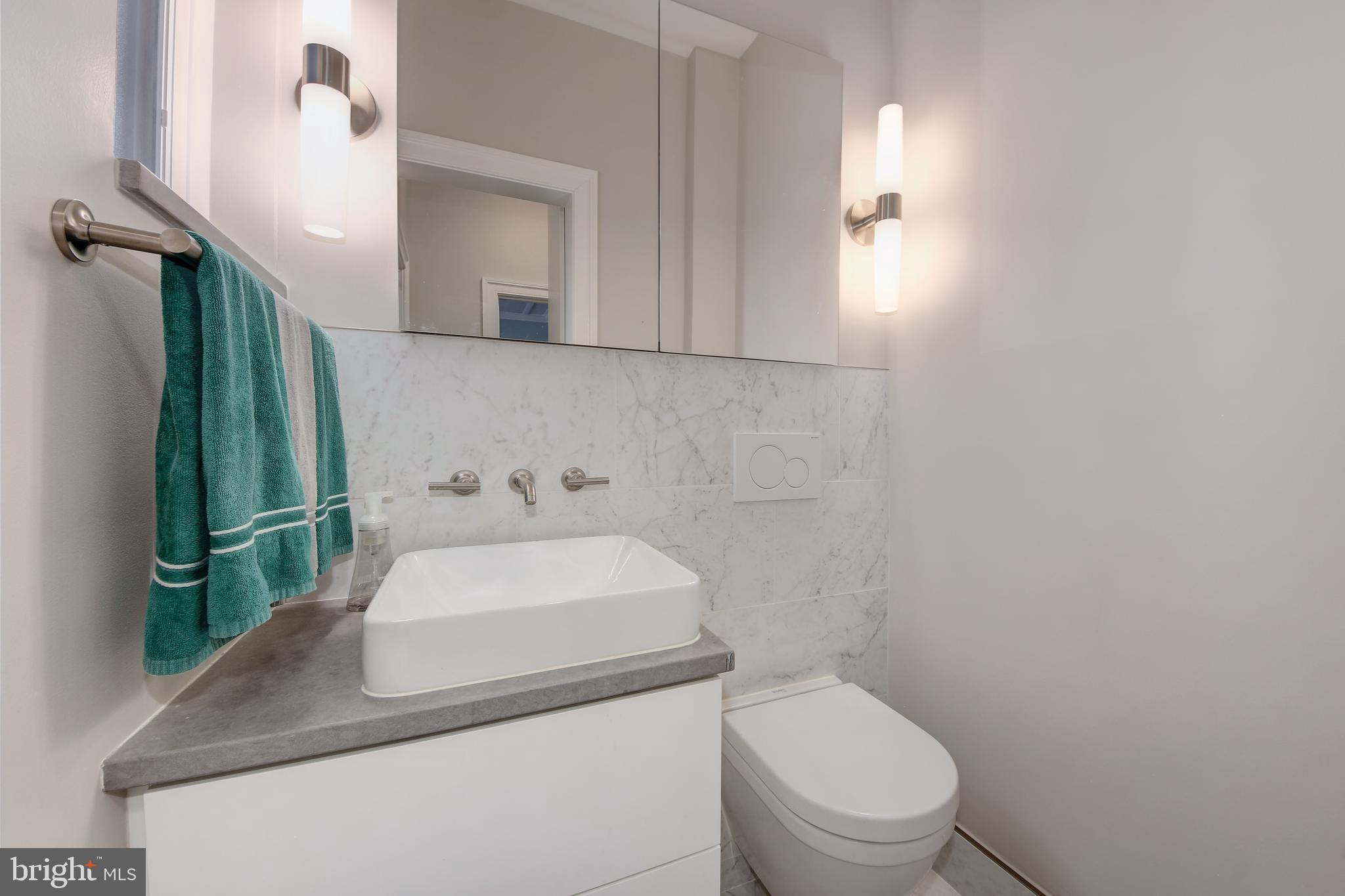 3000 Tilden Street Northwest, Unit 503I Washington, DC 20008 - Photo 20 of 60 Primary en-suite half bathroom