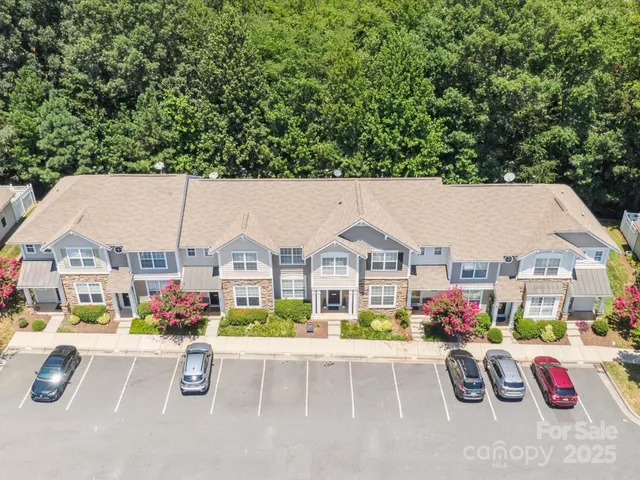$295,000 | 927 Copperstone Lane, Fort Mill, SC 29708