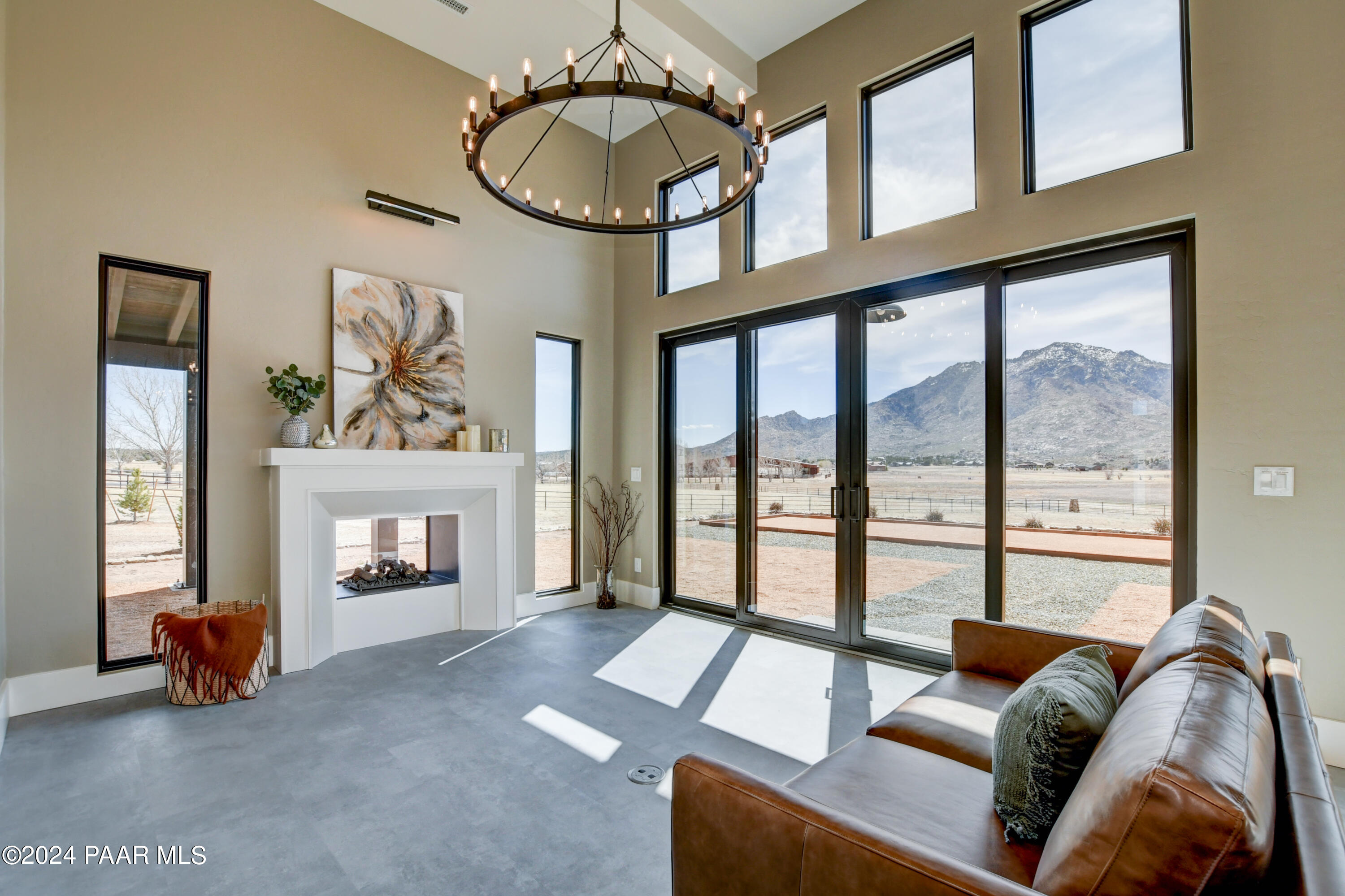 9310 North Callahan Road Prescott, AZ 86305 - Photo 11 of 65 Fireplace sitting area
