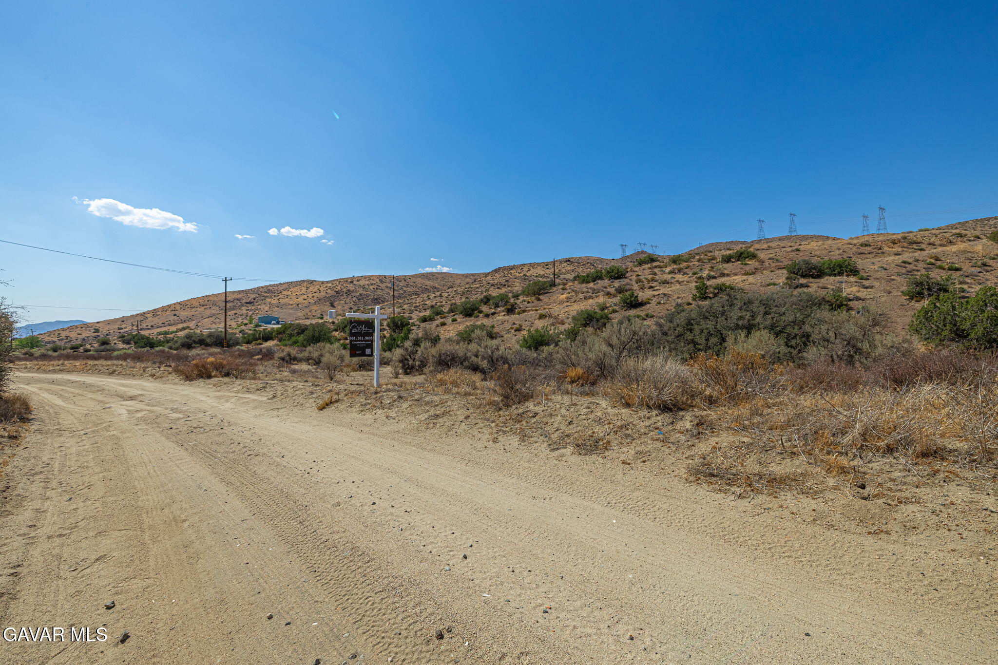 0 East Soledad Pass Road East Palmdale, CA 93550 - Photo 3 of 12 a view of a mountain view