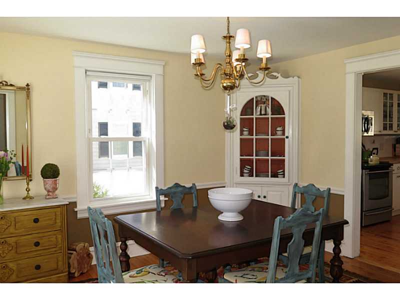 46 Sylvan Road East Providence, RI 02916 - Photo 4 of 25 Dining Room.