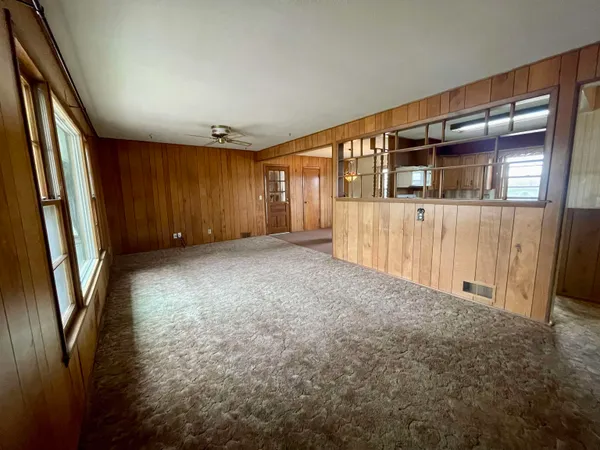 $155,000 | 1200 North Chariton Street, Kingman, KS 67068
