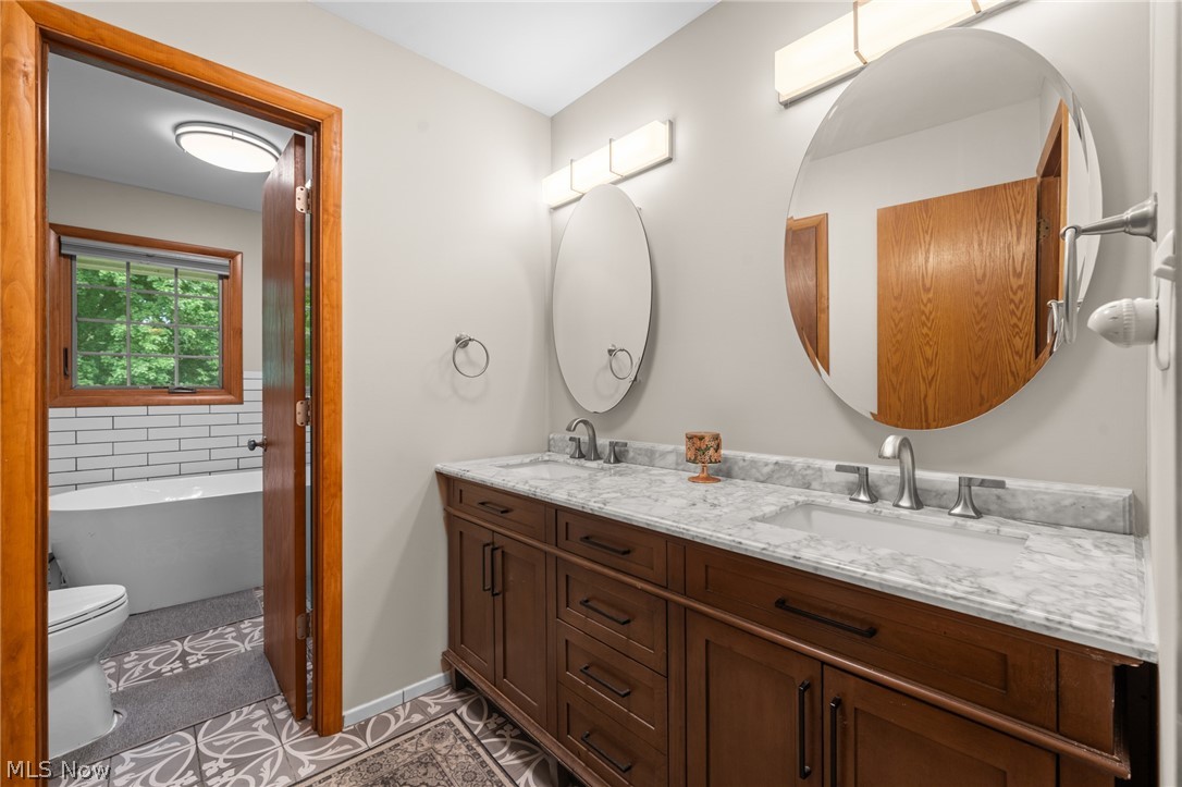3819 Brainard Road Woodmere, OH 44122 - Photo 32 of 50