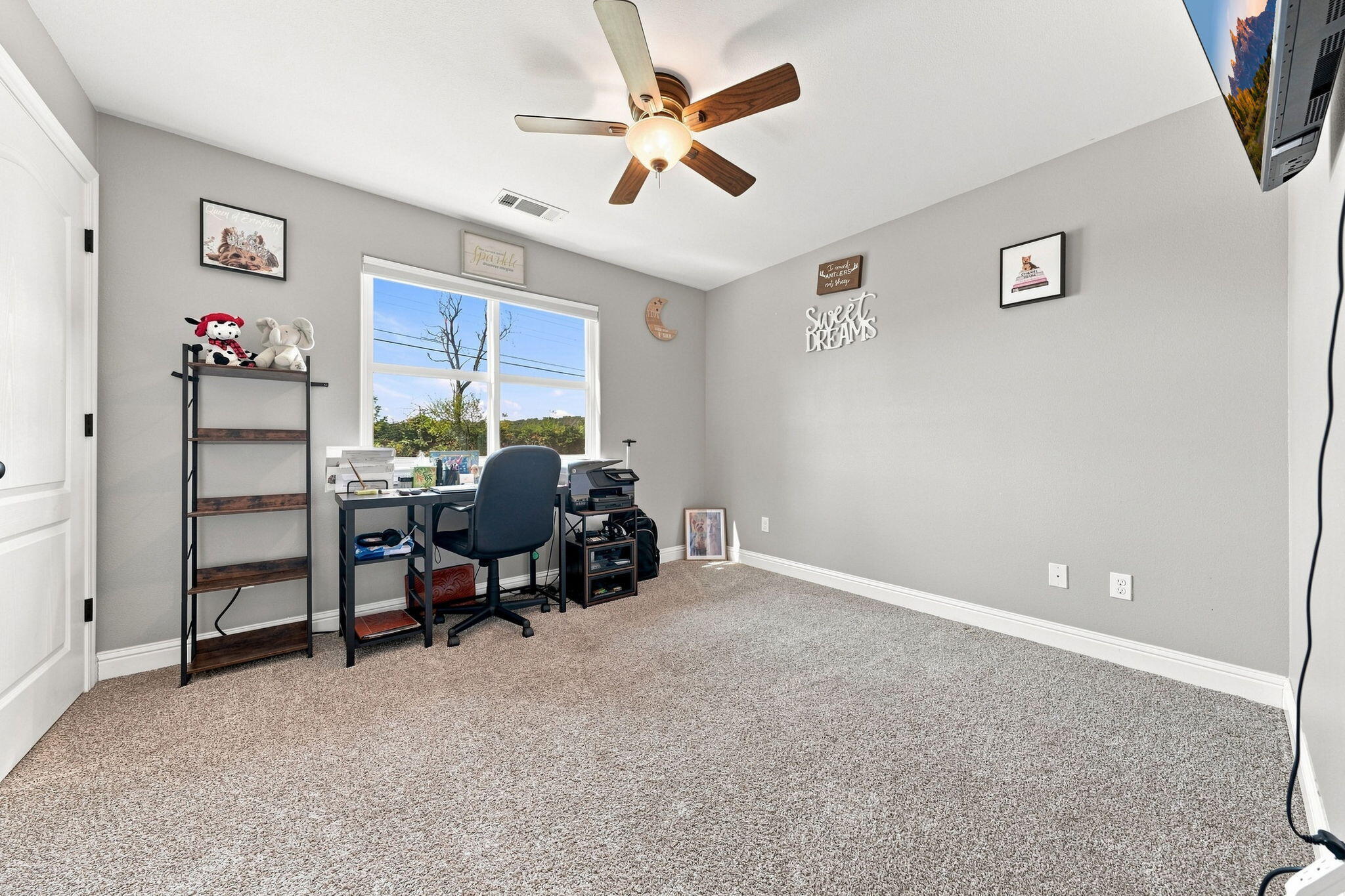 21710 Lone Tree Road Anderson, CA 96007 - Photo 17 of 35 17-web-or-mls-IMG-17