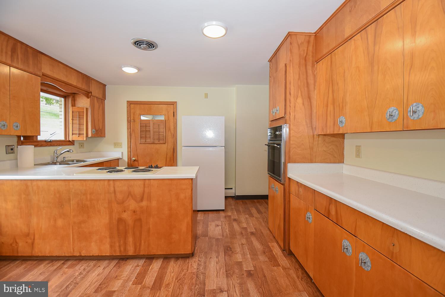 233 South Mineral Street Keyser, WV 26726 - Photo 12 of 40