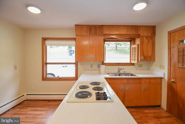 $1,200 | 233 South Mineral Street, Keyser, WV 26726