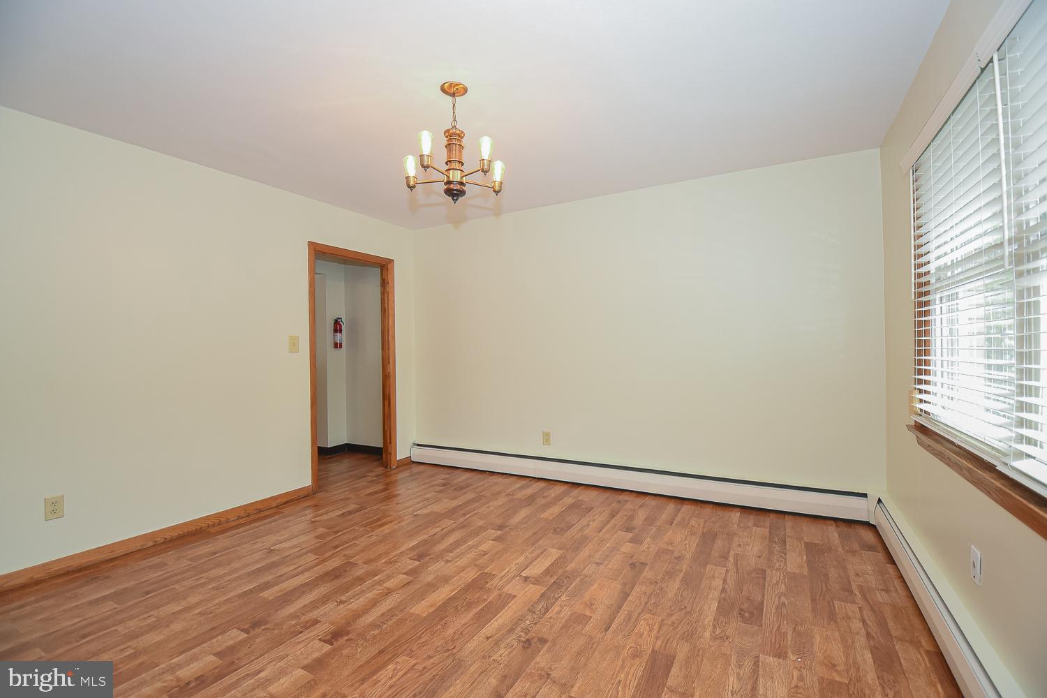 233 South Mineral Street Keyser, WV 26726 - Photo 4 of 40