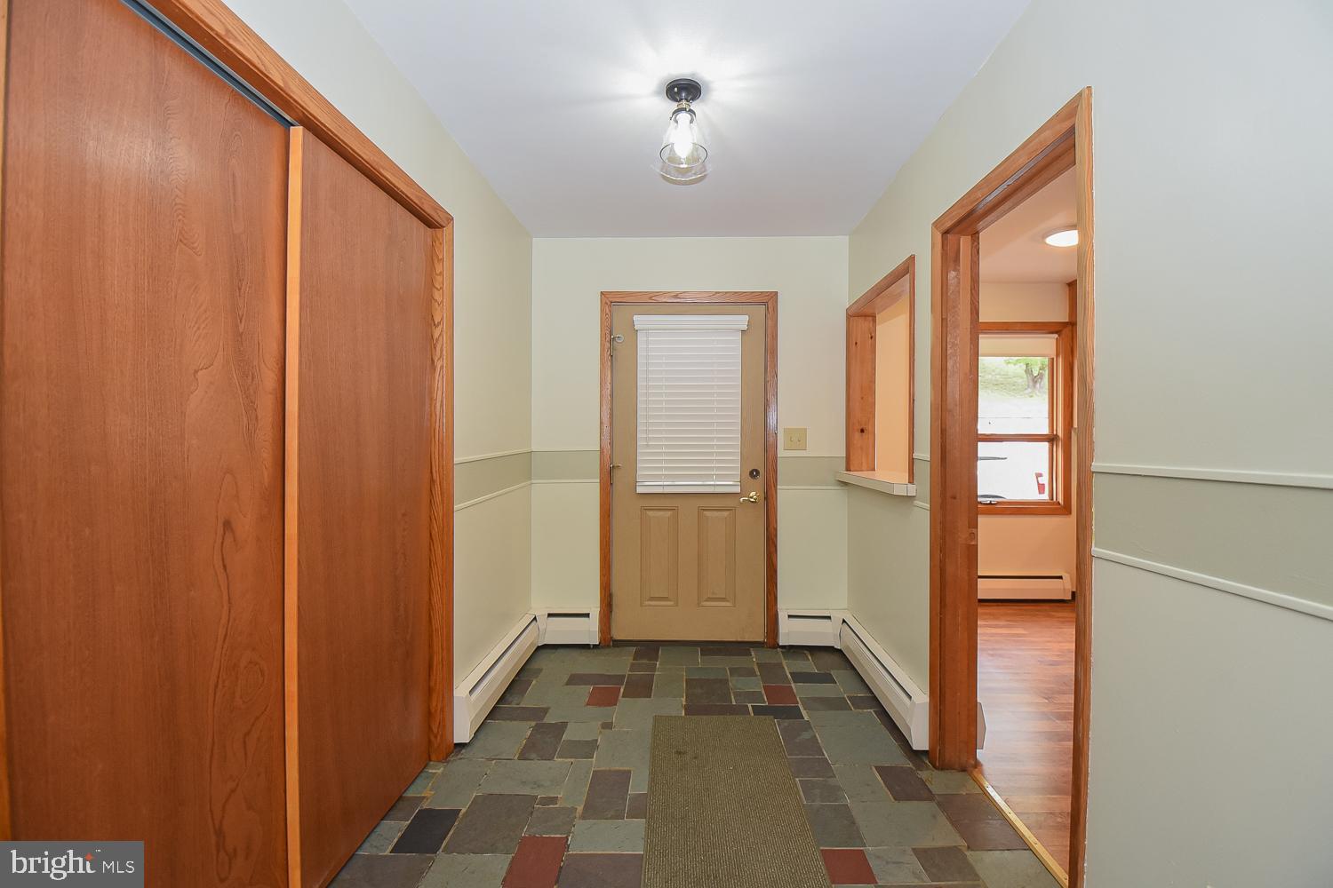 233 South Mineral Street Keyser, WV 26726 - Photo 7 of 40