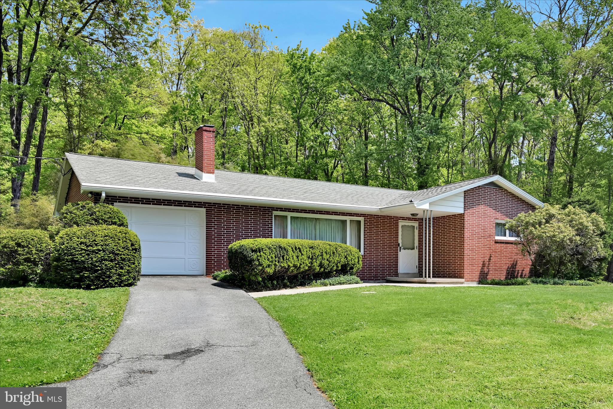 156 Bloody Spring Road Bernville, PA 19506 - Photo 9 of 38 Exterior Front