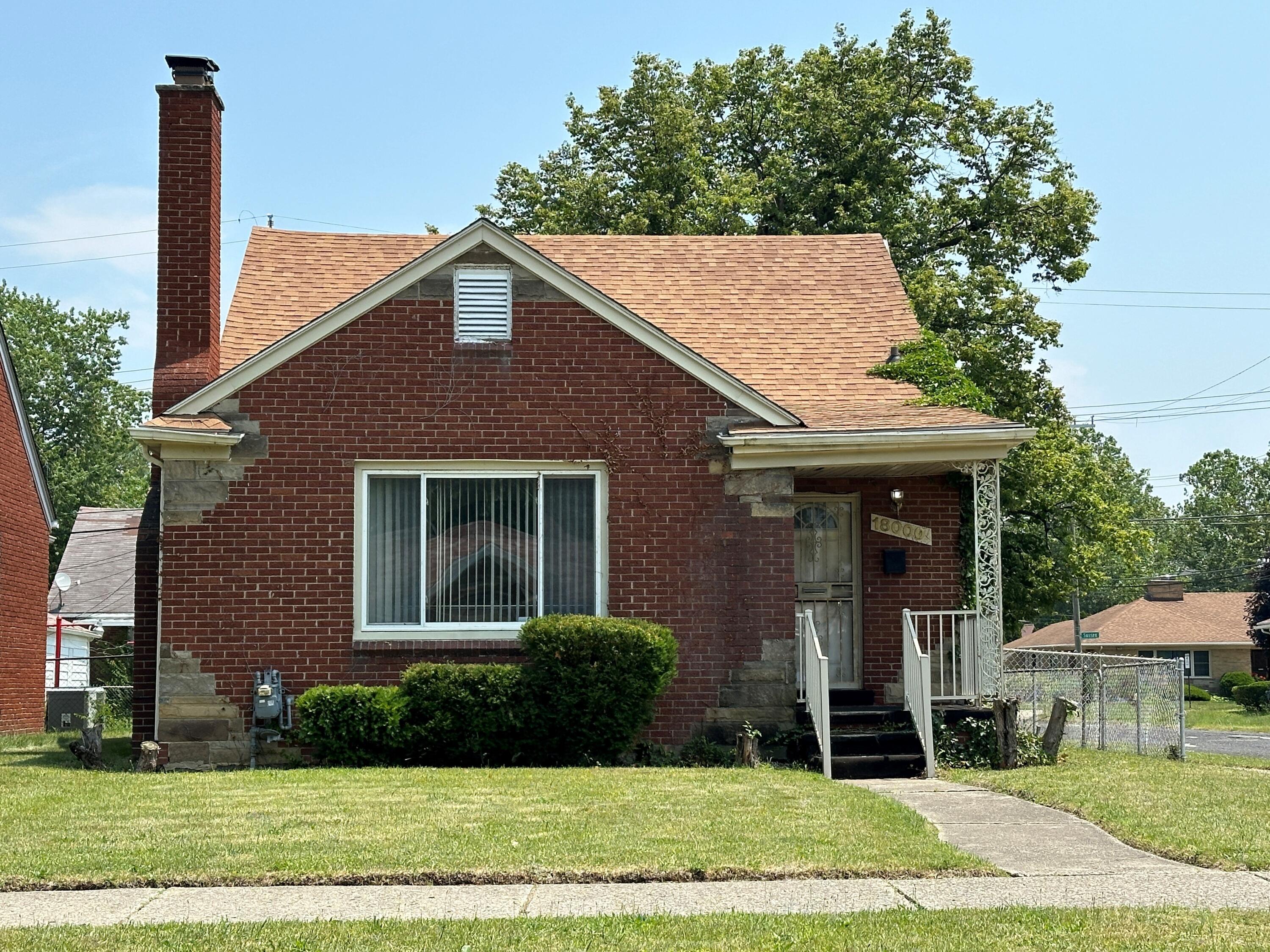18000 Whitcomb Detroit, MI 48235 - Photo 3 of 8 3