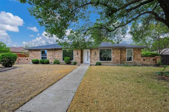 $3,700 | 2613 Pin Oak Lane, Plano, TX 75075