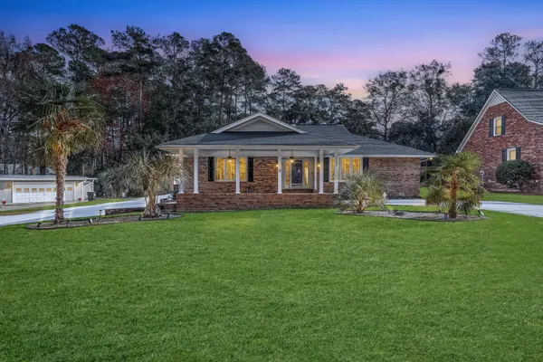 $389,900 | 125 Cooper Drive, Santee, SC 29142