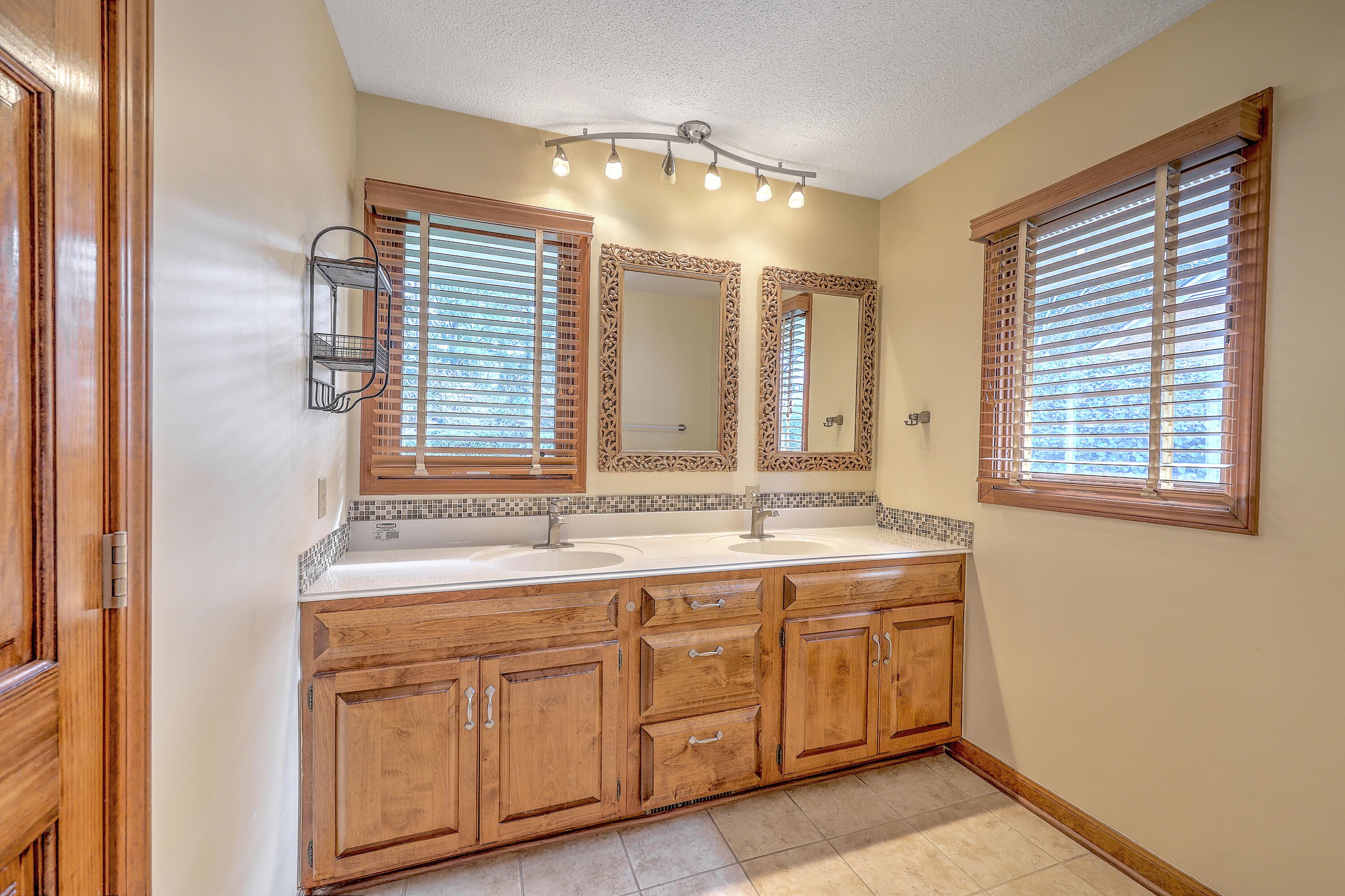 125 Cooper Drive Santee, SC 29142 - Photo 16 of 51 ZYN_3000_1_2_3_4_5_6