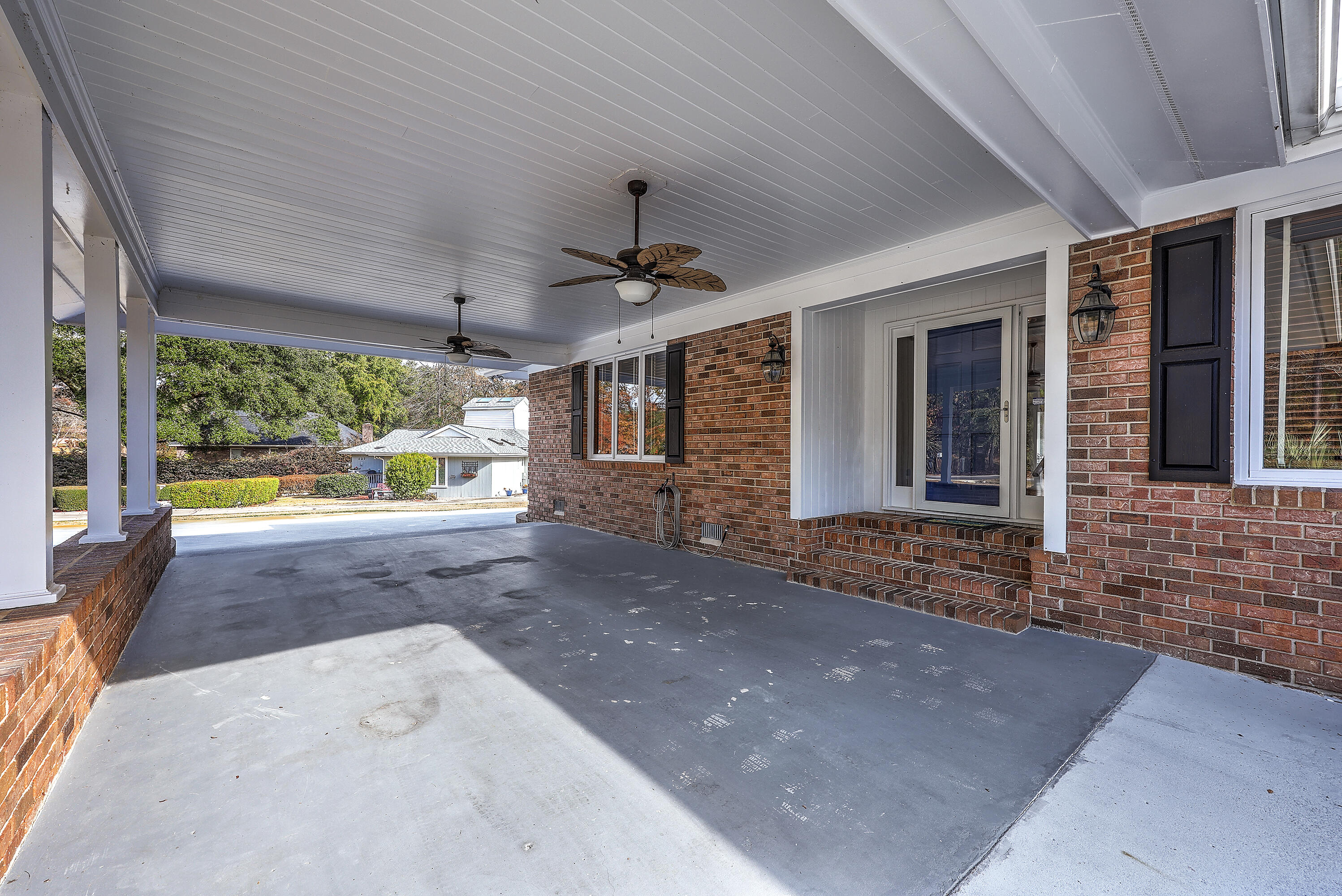 125 Cooper Drive Santee, SC 29142 - Photo 4 of 51 ZYN_2839_40_41_42_43_44_45