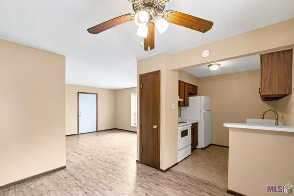 $650 | 2100 College Drive, Unit 128, Baton Rouge, LA 70808
