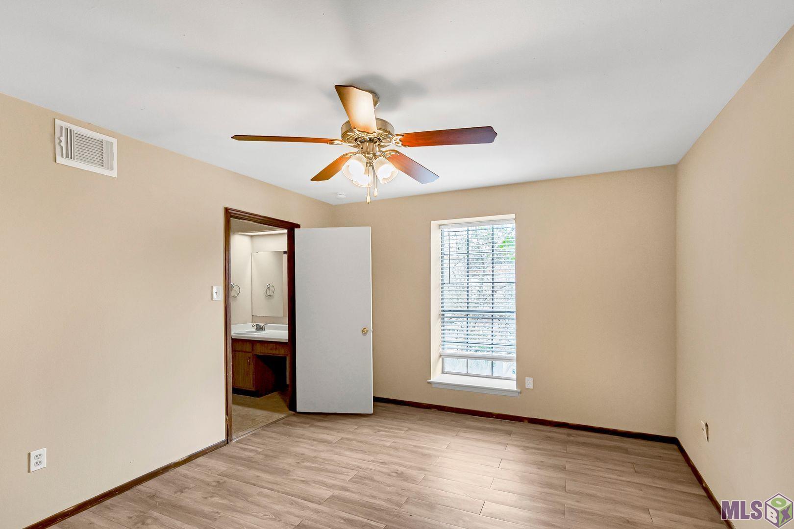 2100 College Drive, Unit 128 Baton Rouge, LA 70808 - Photo 8 of 12