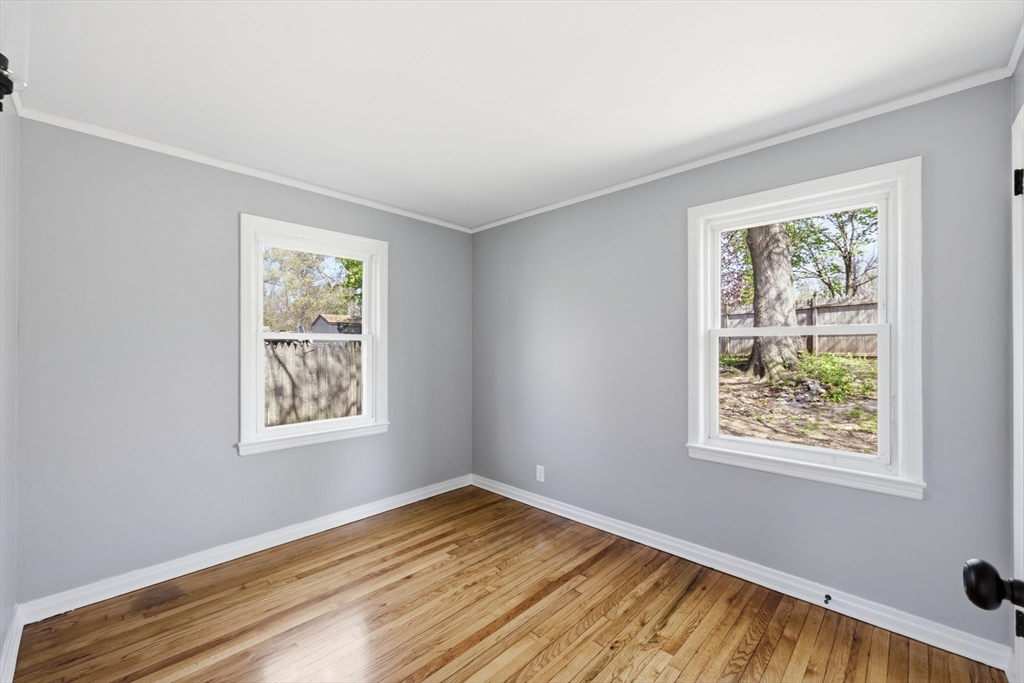 118 Surrey Road Springfield, MA 01118 - Photo 21 of 31