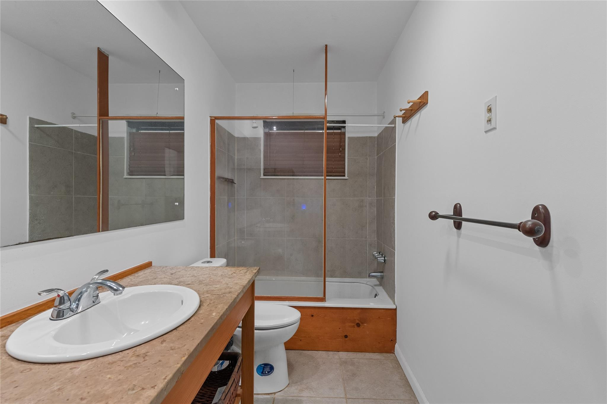 1050 East Sample Road, Unit 206 Pompano Beach, FL 33064 - Photo 11 of 20 Photo 11