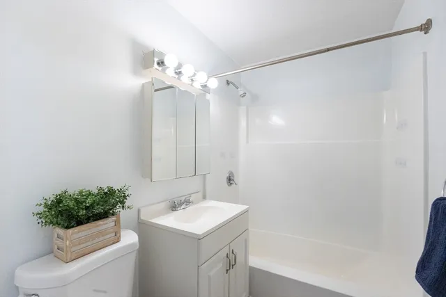 $395,000 | 150 Rumford Avenue, Unit 110, Mansfield, MA 02048