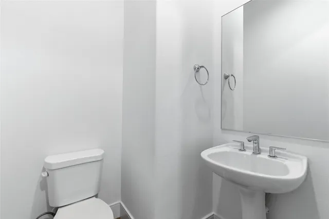 a view of a terrace with sky view